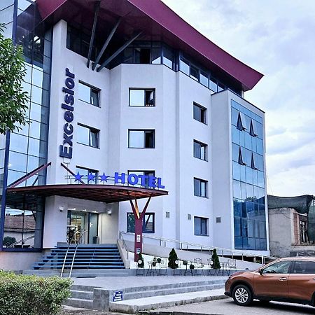 טימישוארה Hotel Excelsior מראה חיצוני תמונה