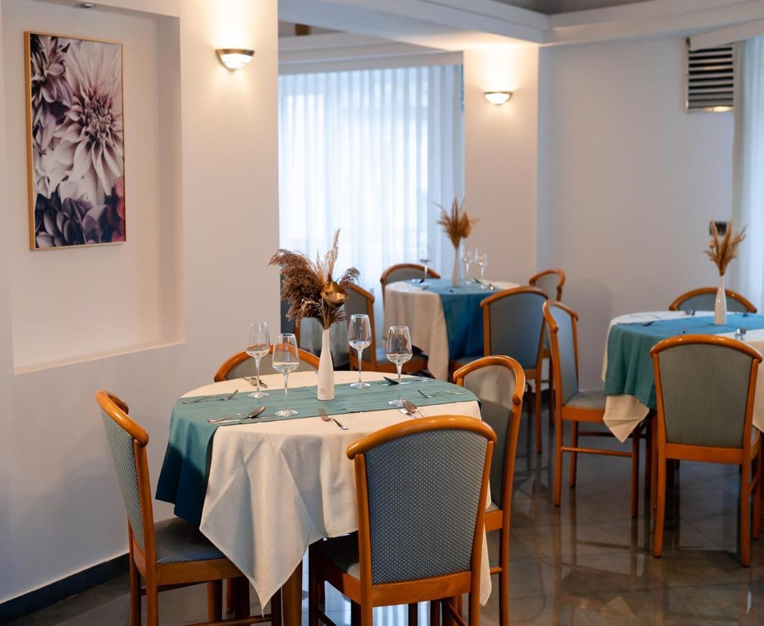 טימישוארה Hotel Excelsior מראה חיצוני תמונה