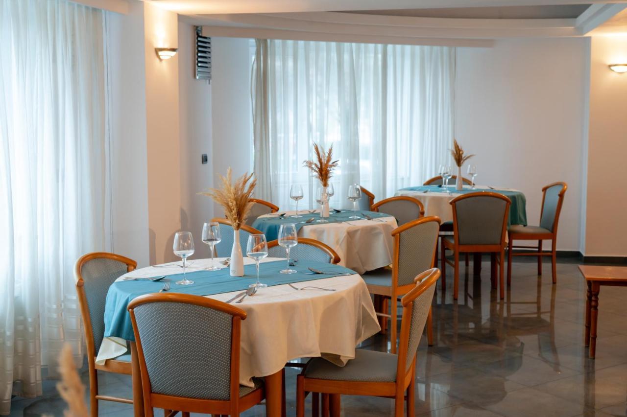 טימישוארה Hotel Excelsior מראה חיצוני תמונה